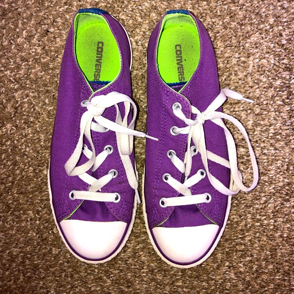 Junior’s Purple Converse